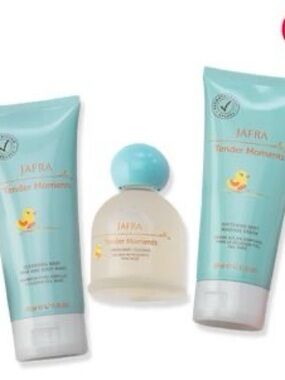 JAFRA Tender Moments Baby Bath & Lotion Set in Light Blue